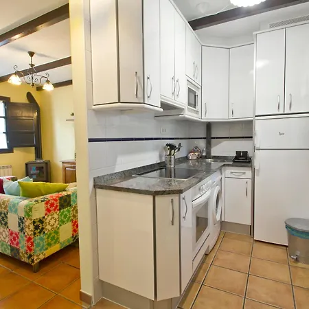 Mayorazgo De Altamira Mila * Santillana del Mar