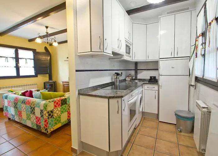 Mayorazgo De Altamira Mila * Santillana del Mar