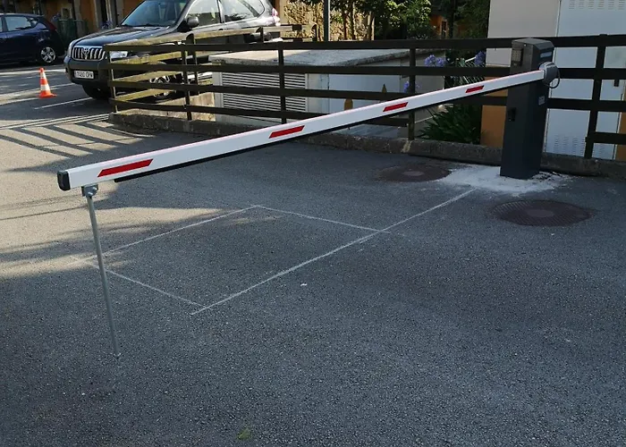 Mayorazgo De Altamira Mila * Santillana del Mar