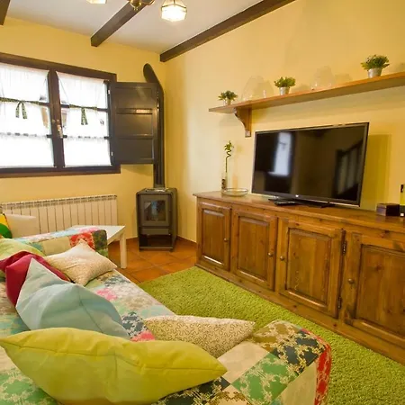 Holiday home Mayorazgo De Altamira Mila